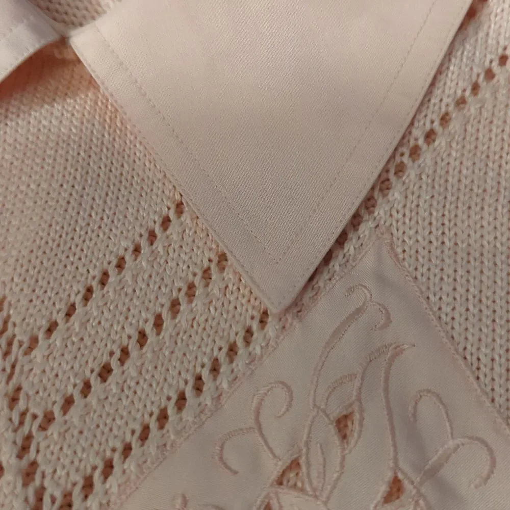 Women's vintage pink knit‎ embroidered sweater